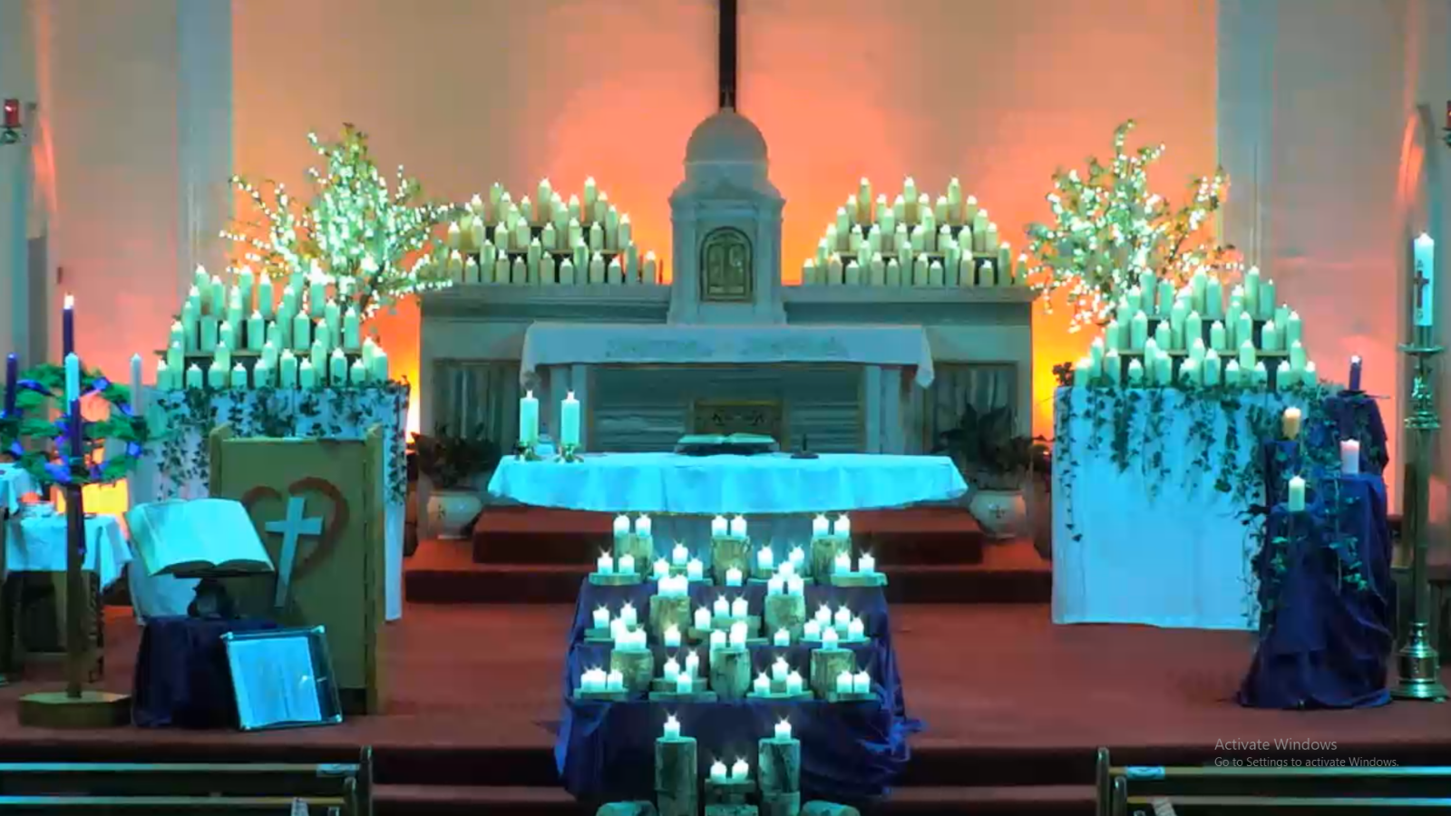 Light Up a Memory Mass 2020