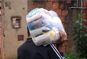 The MSC The São Paulo Social Work Project provides essential care packages, including food and medicine, for over 80 families per month in the city of Muriaé, in Minas Gerais, Brazil.