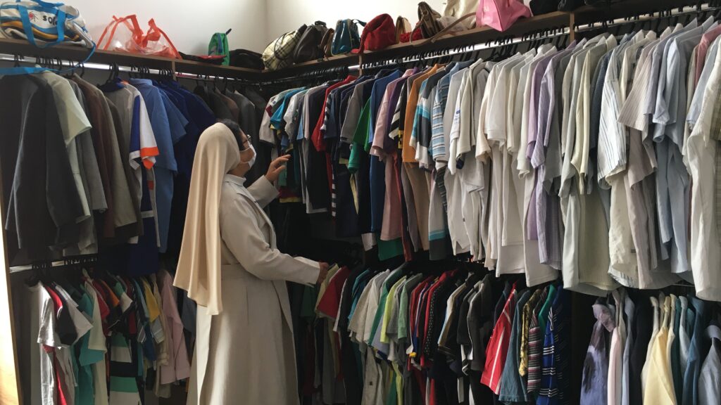 The Daughters of Our Lady of the Sacred Heart in Alfenas, Brazil, run a second-hand clothing store to raise funds for local families in need.