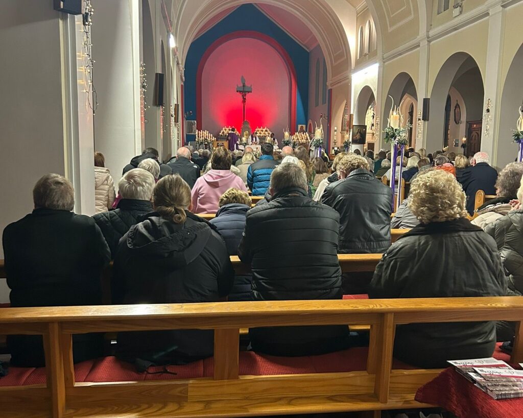 MSC Light Up a Memory Mass 2025