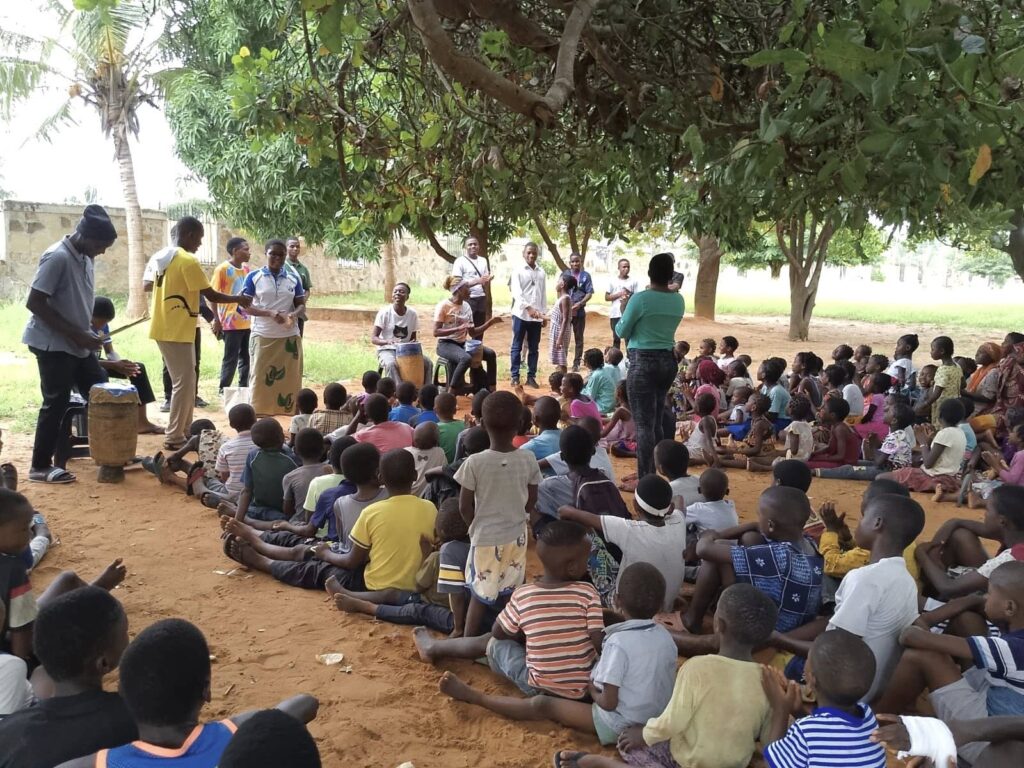 MSC Missions in Mozambique celebrated at day of prayer at the Oratory, in the Diocese of Pemba. (Images via @peduardopaixaomsc on Facebook.)
