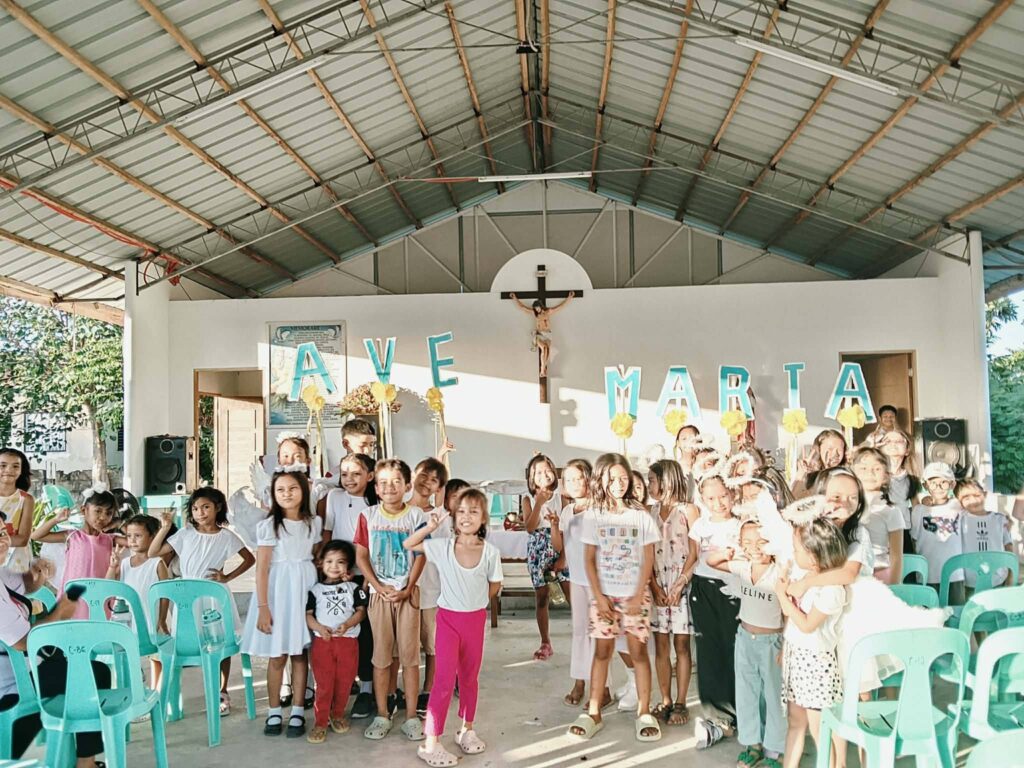 Celebrating Flores de Mayo at the Fr Jules Chevalier MSC Mission Centre in the Philippines. (Images via Facebook: Fr. Jules Chevalier, MSC Mission Center)