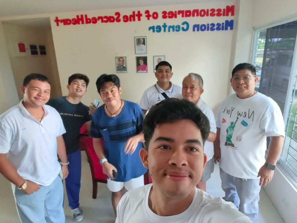Monthly Values Formation Programme at the Fr Jules Chevalier MSC Mission Centre, Lapu-Lapu City (Images via https://www.facebook.com/profile.php?id=100090033962824)